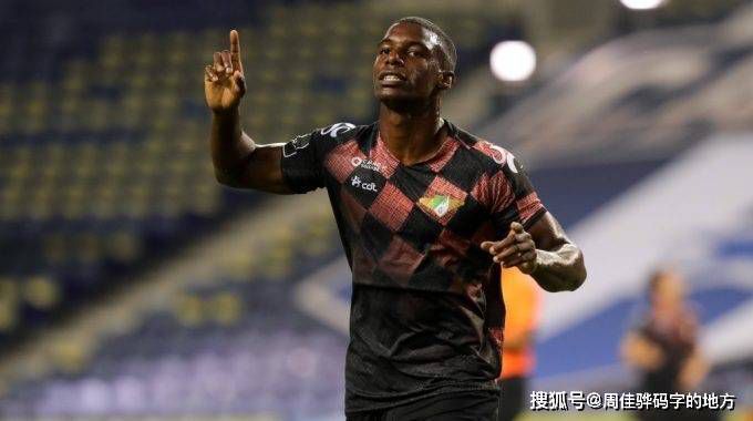 预告中，志愿军狙击五班小队在艰苦极寒的战场上与敌军精英狙击小队进行殊死对决，为营救战友保护情报五班战士们迸发出卓越的中国式狙击作战智慧与顽强的拼搏精神，采取以退为进、以少胜多的战术，在敌我军备力量差距悬殊的绝境之下“以战术胜战力”，为保家卫国的崇高目标浴血奋战
